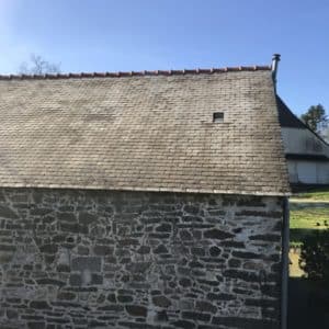 Demoussage murs et toits Dineault Crozon - Démoussage murs et toits