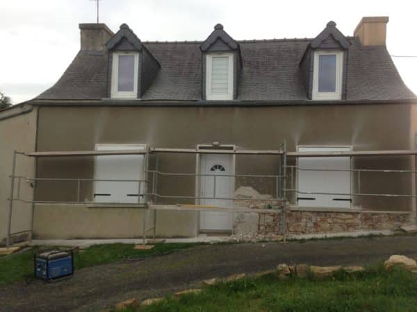 Rejointoiement d'une façade à Dineault – Image 2