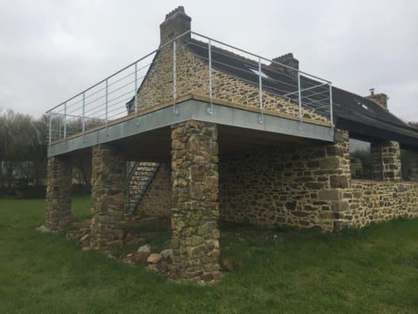 Terrasse sur piliers à Dineault – Image 2